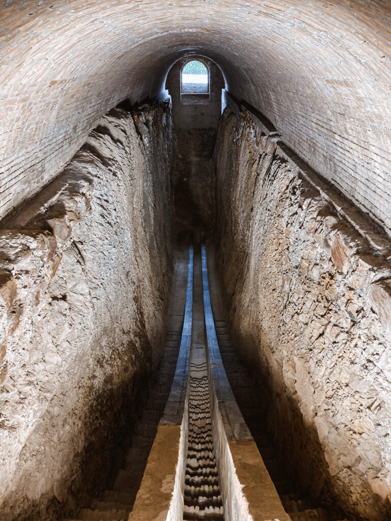 Giant Meridian Arc at Ulugh Beg Observatory