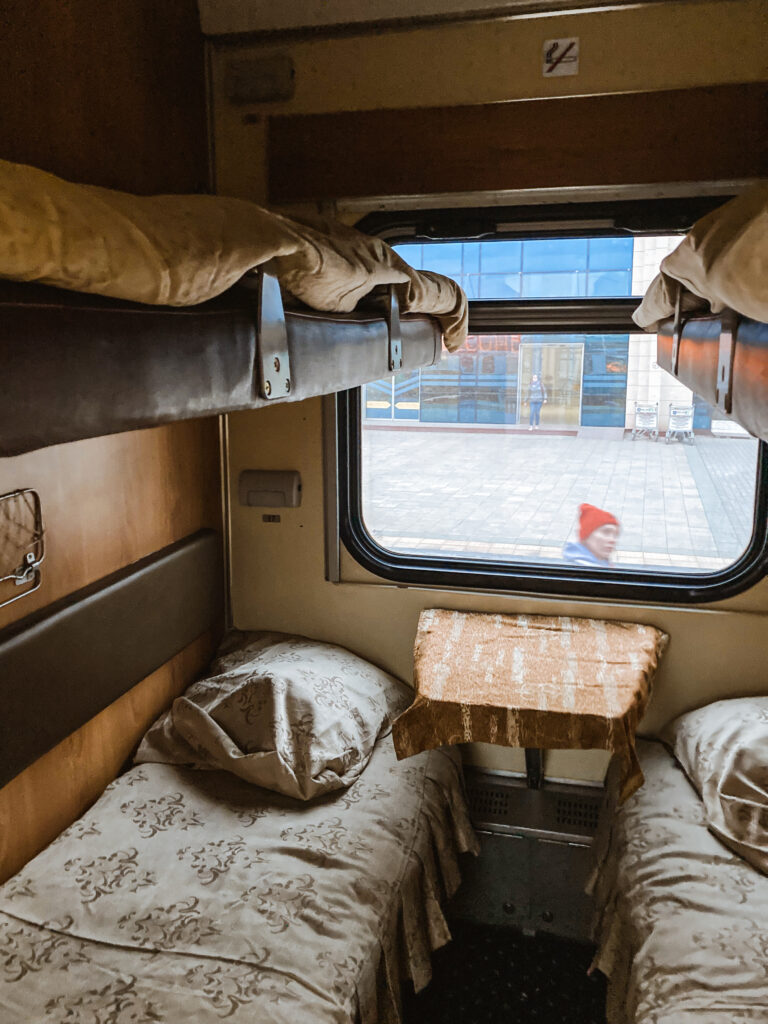 2nd Class (kupe) Compartiment uzbek railways