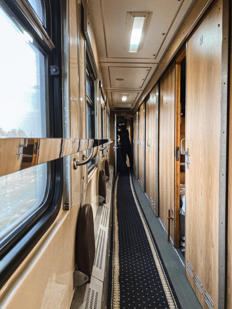 Corridor in 2nd Class (kupe) uzbek railways