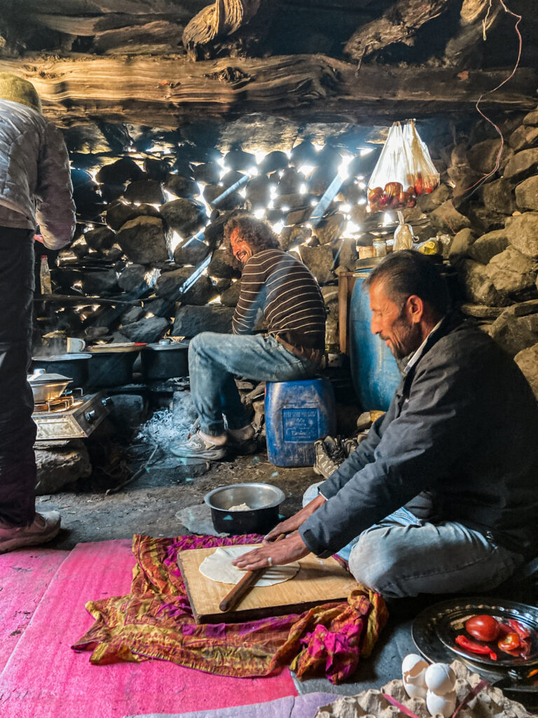 Patundas Meadows Trek: Breakfast preparation with freshly made paratha