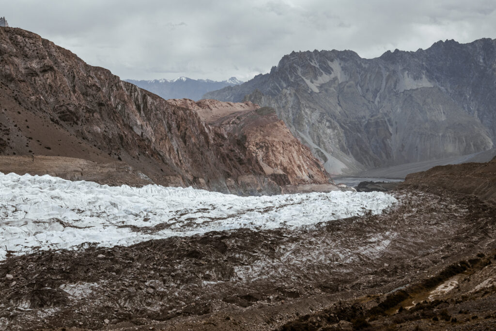 Patundas Trek: Passu Glacier Viewpoint