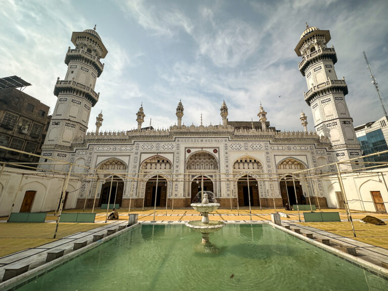 Centuries old Mahabat Khan Mosque in the old city Peshawar, Pakistan
