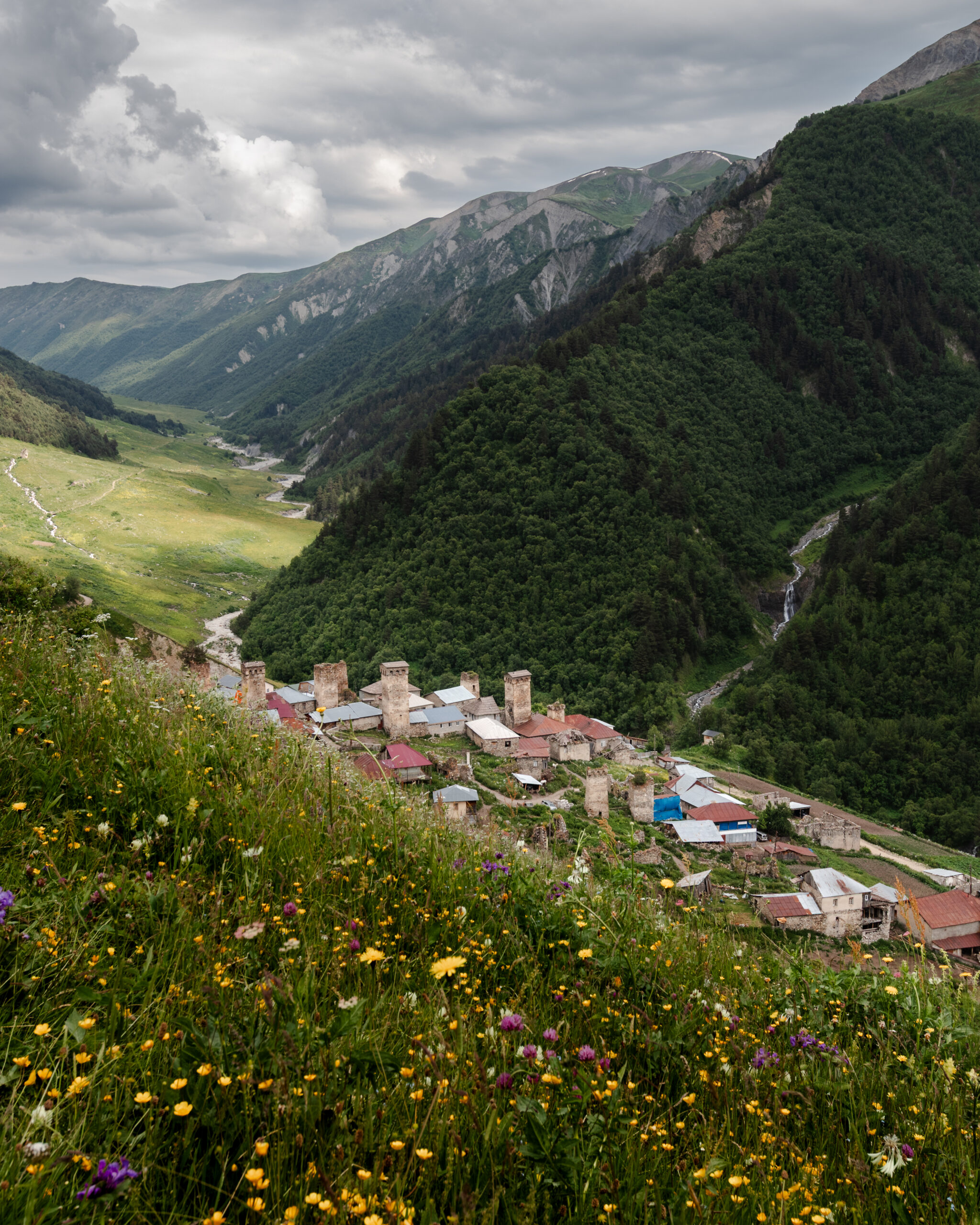 Five Pyramids Panoramic Viewpoint with camels in the foreground